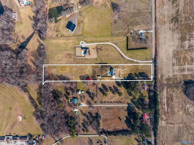 16513 Newby Chapel Road, Athens, AL 35613