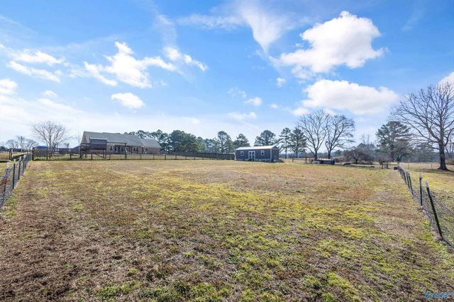 16513 Newby Chapel Road, Athens, AL 35613