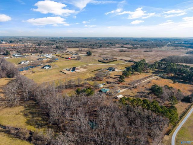 16513 Newby Chapel Road, Athens, AL 35613