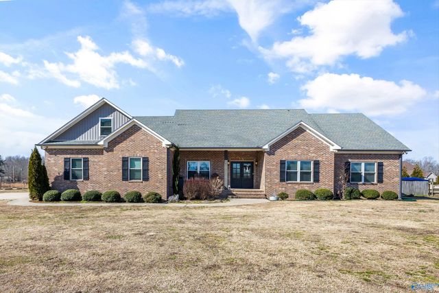 16513 Newby Chapel Road, Athens, AL 35613