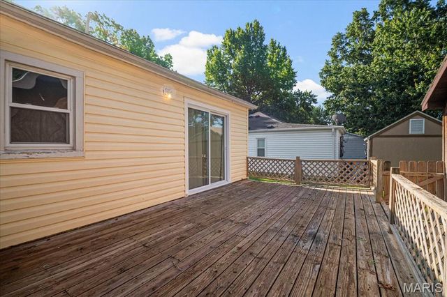 127 Welch Drive, Elsberry, MO 63343
