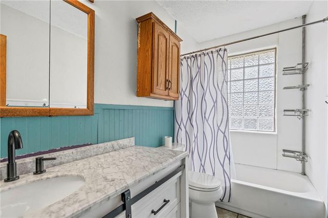 8141 NE 52nd Street, Kansas City, MO 64119