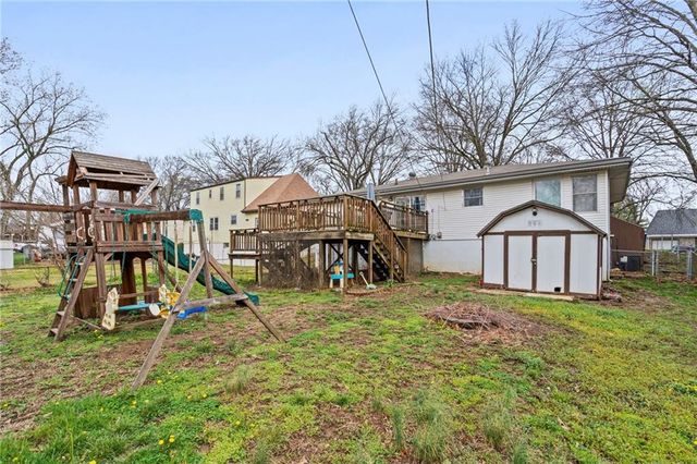 8141 NE 52nd Street, Kansas City, MO 64119