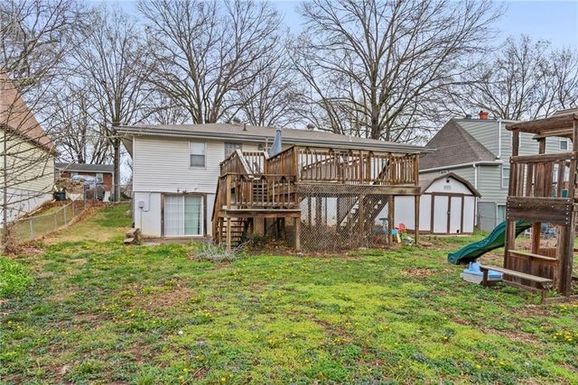 8141 NE 52nd Street, Kansas City, MO 64119