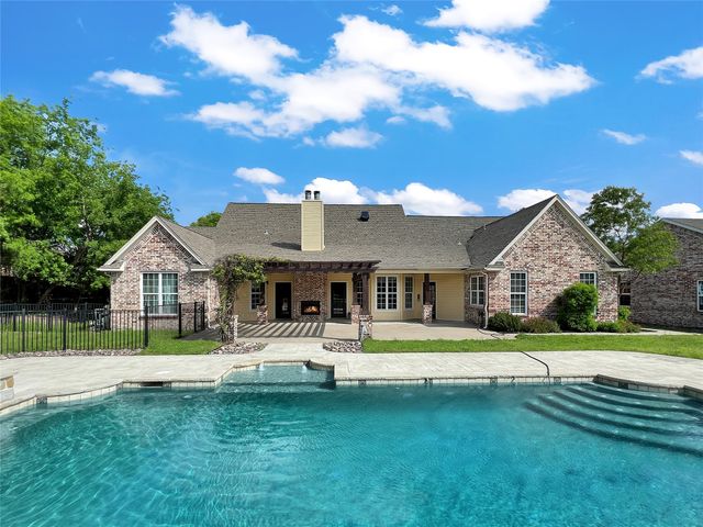 13 Austin Corners Street, Rockwall, TX 75032