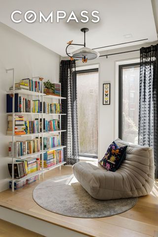 272 W 91st Street, New York City, NY 10024