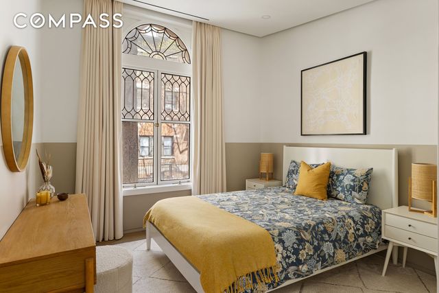 272 W 91st Street, New York City, NY 10024