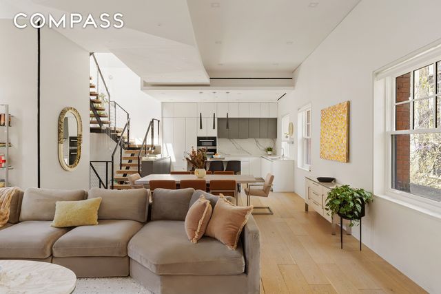 272 W 91st Street, New York City, NY 10024