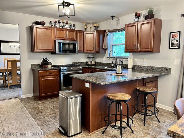 8345 Oak Ridge Drive, Goodrich, MI 48438