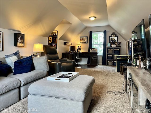 8345 Oak Ridge Drive, Goodrich, MI 48438