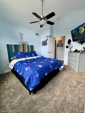 8345 Oak Ridge Drive, Goodrich, MI 48438