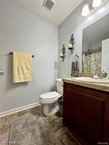 8345 Oak Ridge Drive, Goodrich, MI 48438