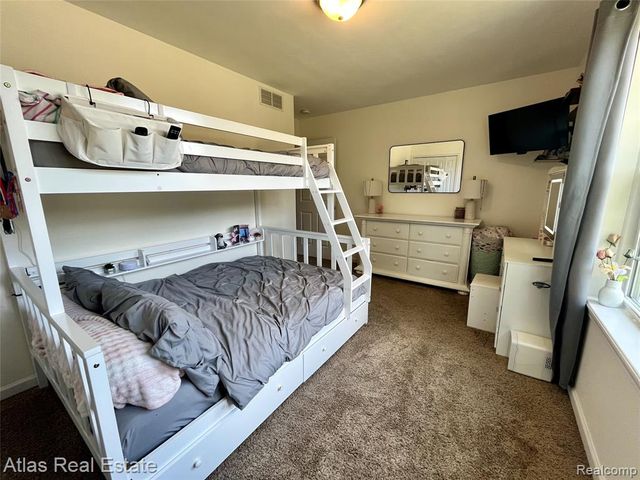 8345 Oak Ridge Drive, Goodrich, MI 48438