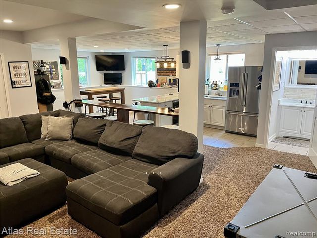 8345 Oak Ridge Drive, Goodrich, MI 48438