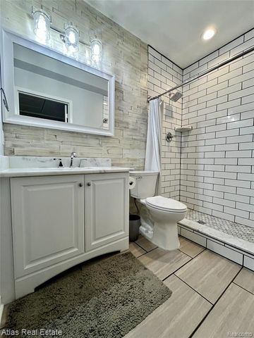 8345 Oak Ridge Drive, Goodrich, MI 48438