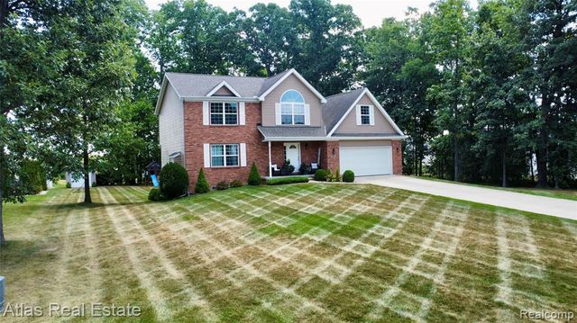 8345 Oak Ridge Drive, Goodrich, MI 48438