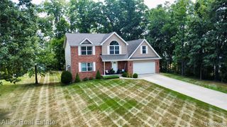 8345 Oak Ridge Drive, Goodrich, MI 48438