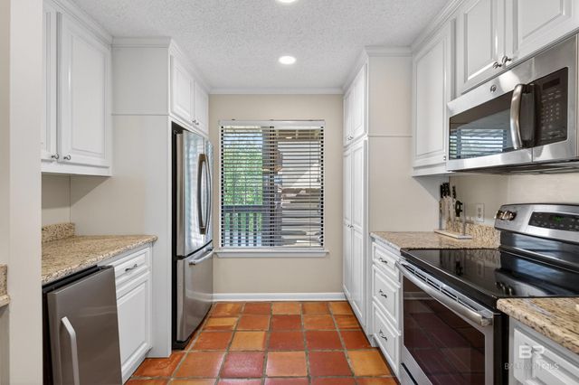 4615 PORT SIDE Lane 203, Gulf Shores, AL 36542