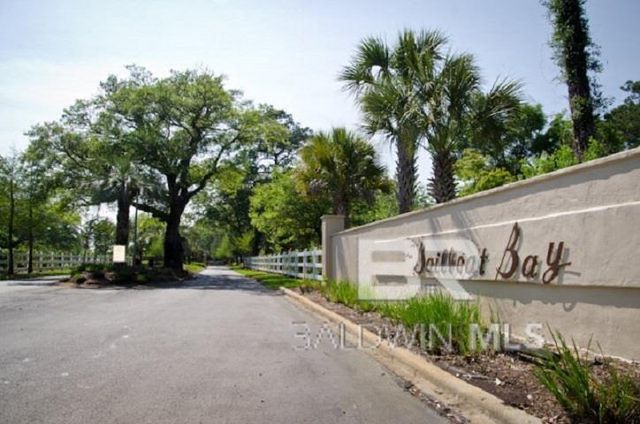 4615 PORT SIDE Lane 203, Gulf Shores, AL 36542