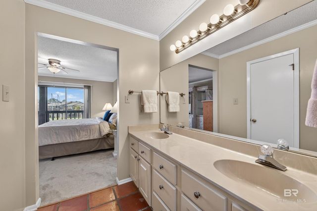 4615 PORT SIDE Lane 203, Gulf Shores, AL 36542