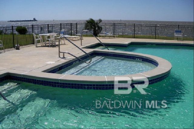 4615 PORT SIDE Lane 203, Gulf Shores, AL 36542
