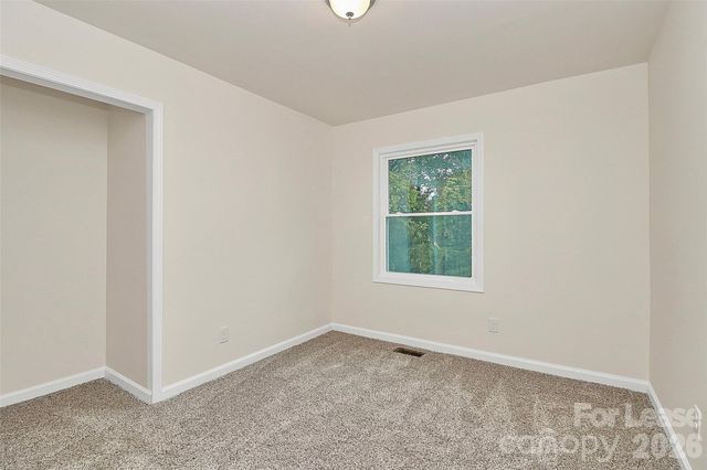 518 Echodale Drive, Charlotte, NC 28217