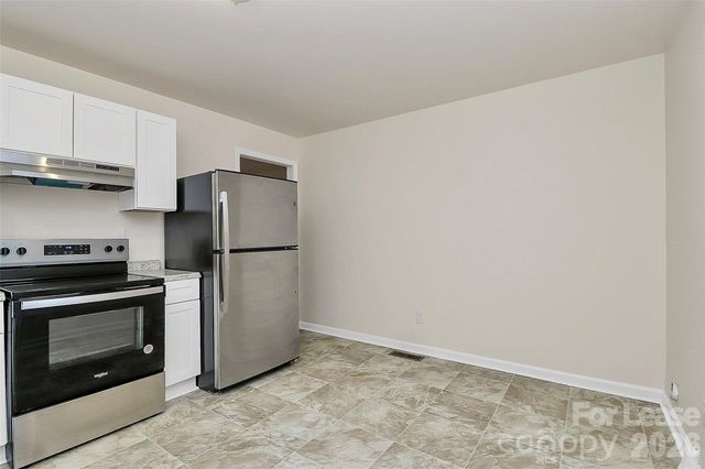518 Echodale Drive, Charlotte, NC 28217