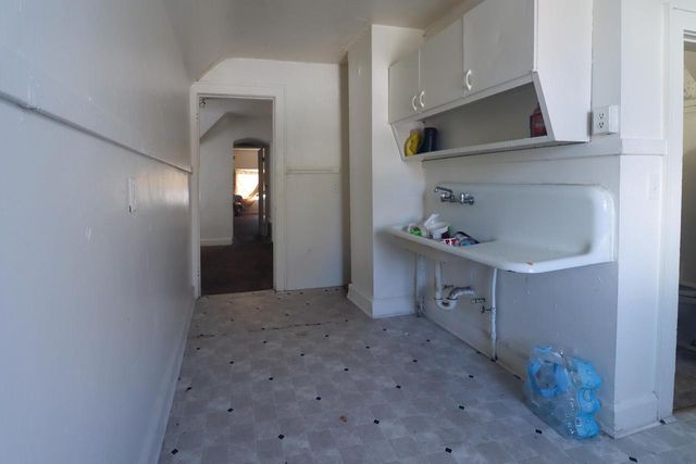 508 8th STREET, Racine, WI 53403