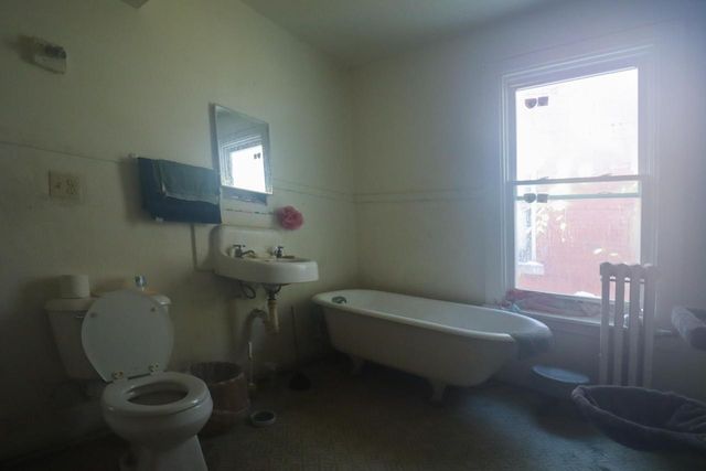 508 8th STREET, Racine, WI 53403