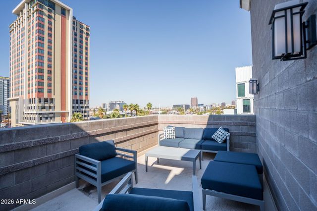 215 E MCKINLEY Street 405, Phoenix, AZ 85004