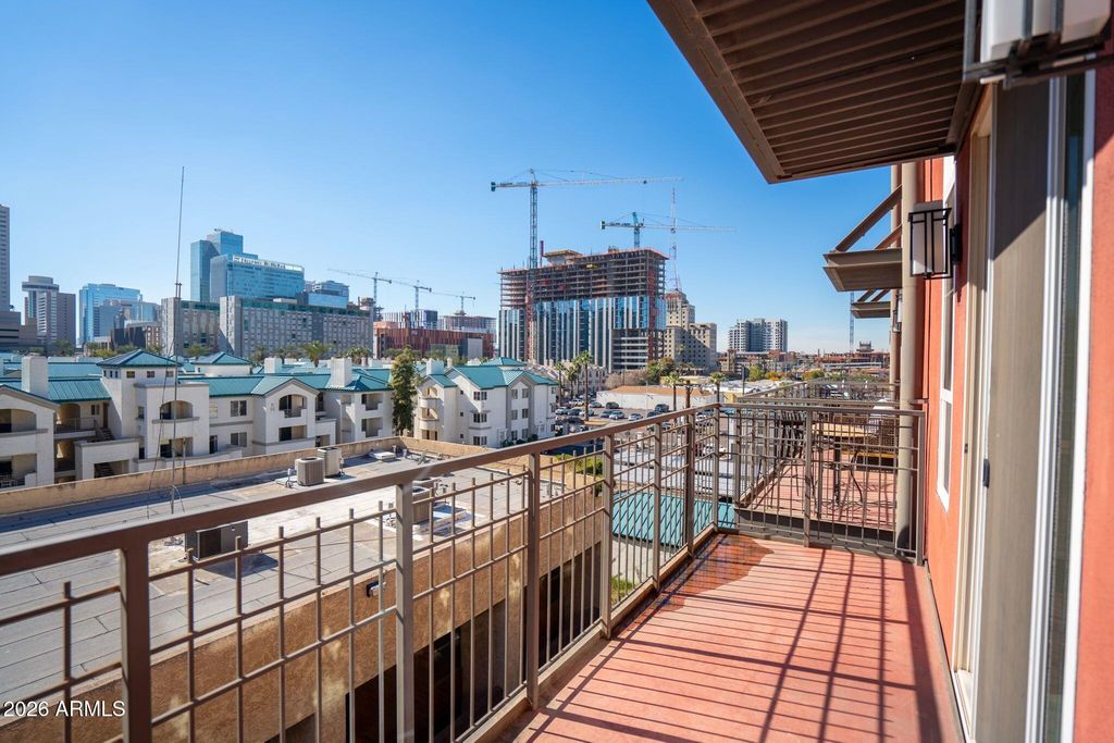 215 E MCKINLEY Street 405, Phoenix, AZ 85004 — photo 3