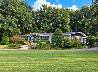 2550 Highway 70, E, Dickson, TN 37055