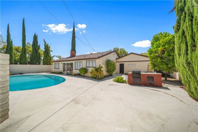 1080 Riviera Drive, Pasadena, CA 91107