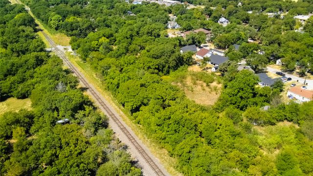 200 Willie Mae Road, Cleburne, TX 76031