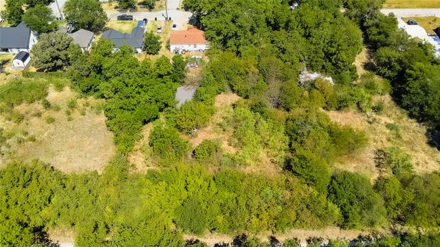 200 Willie Mae Road, Cleburne, TX 76031