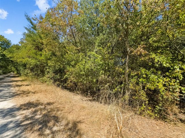 200 Willie Mae Road, Cleburne, TX 76031