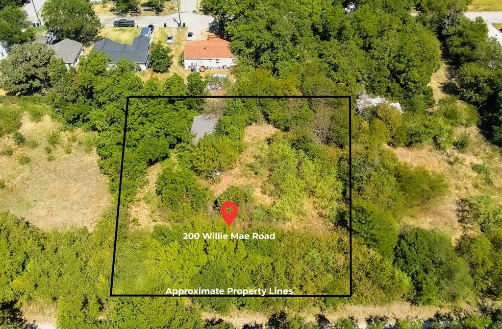 200 Willie Mae Road, Cleburne, TX 76031