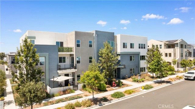 189 Biome, Irvine, CA 92618