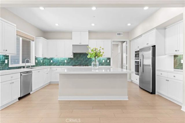189 Biome, Irvine, CA 92618