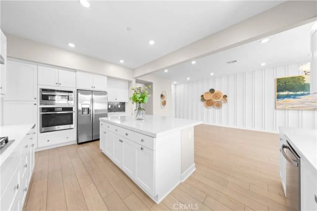 189 Biome, Irvine, CA 92618