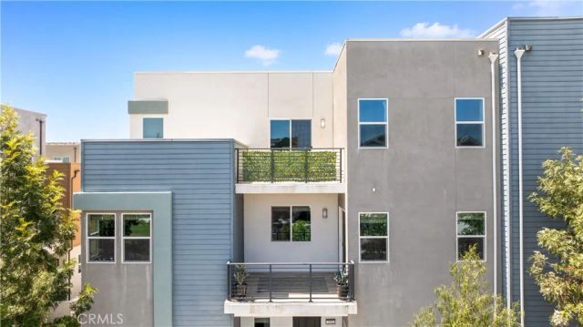 189 Biome, Irvine, CA 92618