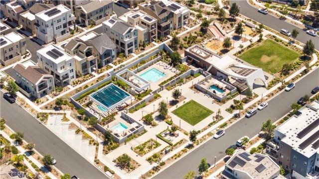 189 Biome, Irvine, CA 92618