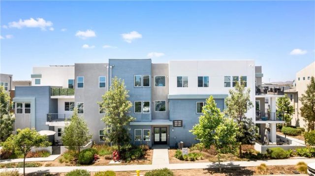 189 Biome, Irvine, CA 92618