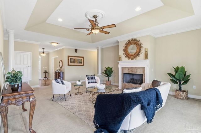 951 Coronado Dr, Gulf Breeze, FL 32563