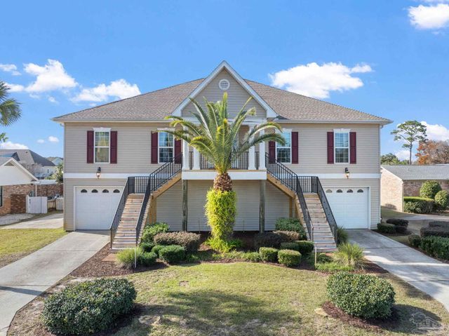 951 Coronado Dr, Gulf Breeze, FL 32563