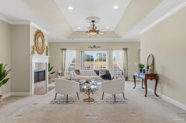 951 Coronado Dr, Gulf Breeze, FL 32563