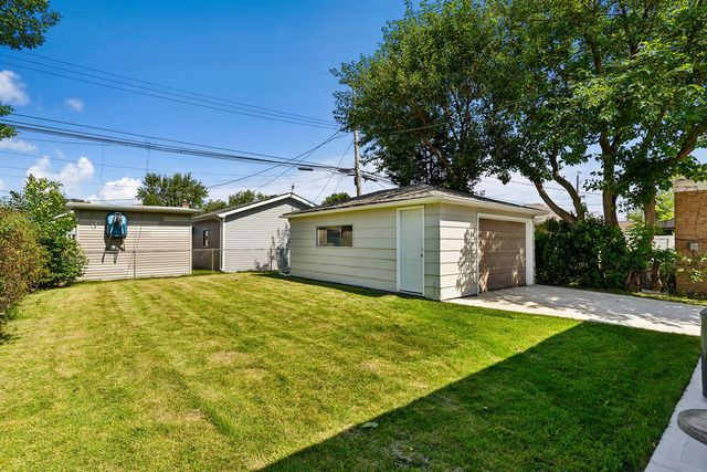 4150 W 83rd Street, Chicago, IL 60652