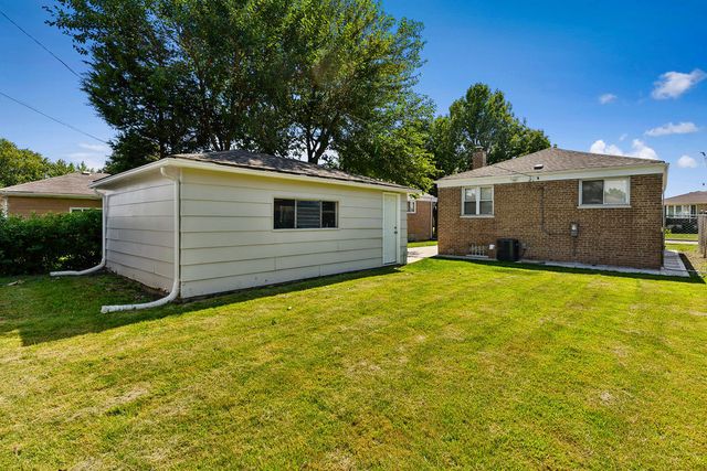 4150 W 83rd Street, Chicago, IL 60652