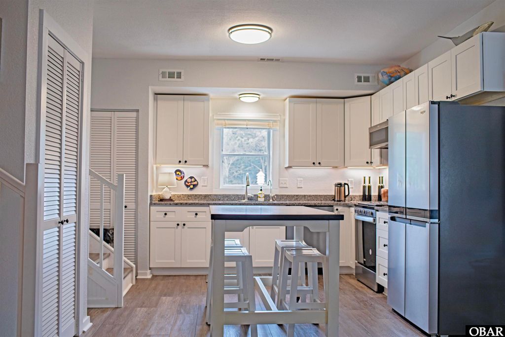 Image 31 of property listing at 41 Skyline Road Lot #1, Southern Shores, NC 27949