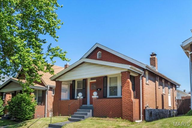 4455 Ellenwood Avenue, St Louis, MO 63116